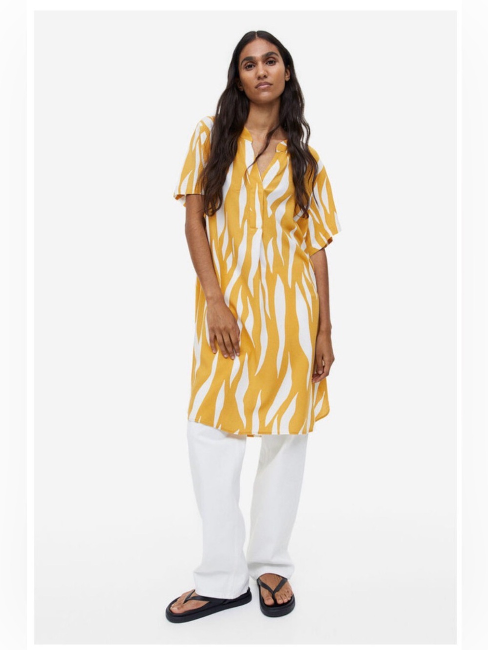 H&M Yellow White Zebra Print V-Neck Tunic Dress 100% Viscose Short Sleeve Medium